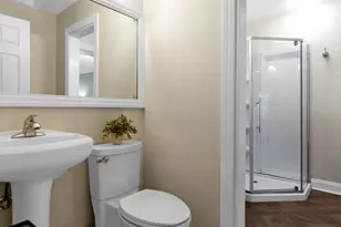 3240 Lakeview Dr, Pompano Beach, FL 33062 - Photo 26