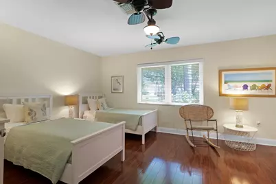 3240 Lakeview Drive, Pompano Beach, FL 33062 - Photo 20
