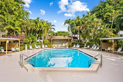 5151 W Oakland Park Boulevard #309, Lauderdale Lakes, FL 33313 - Photo 18