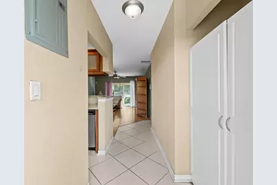 5151 W Oakland Park Boulevard #309, Lauderdale Lakes, FL 33313 - Photo 6