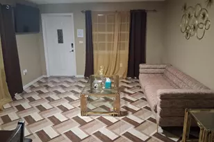 1234 NE 151st Street NE, Miami, FL 33162 - Photo 4