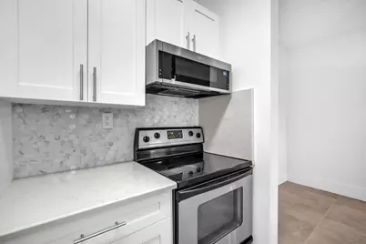 671 Cypress Lake Boulevard #L21, Deerfield Beach, FL 33064 - Photo 8