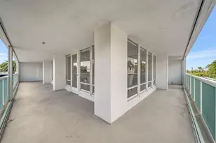 2100 S Ocean Ln, Fort Lauderdale, FL 33316 - Photo 32