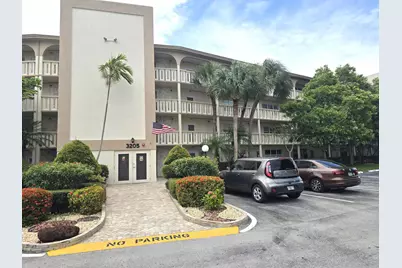 3205 Portofino Point #K1, Coconut Creek, FL 33066 - Photo 2