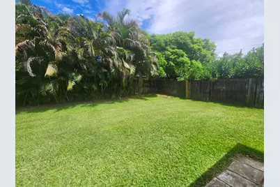 4972 SW 93rd Avenue SW, Cooper City, FL 33328 - Photo 10