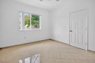 7085 Nova Dr, Davie, FL 33317 - Photo 14