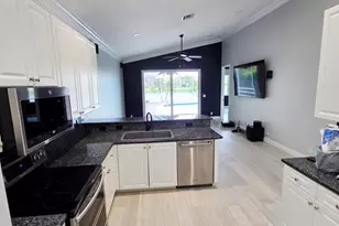7120 Via Leonardo, Lake Worth, FL 33467 - Photo 8