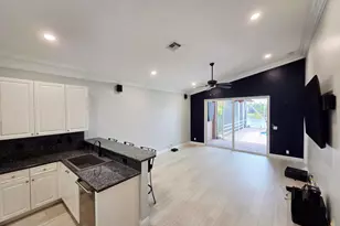 7120 Via Leonardo, Lake Worth, FL 33467 - Photo 8