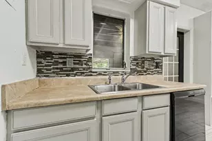 604 NE 14th Pl, Fort Lauderdale, FL 33304 - Photo 18