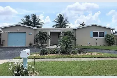 311 NW 93rd Terrace, Pembroke Pines, FL 33024 - Photo 1