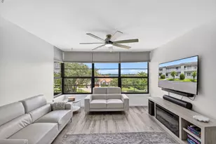 3516 Whitehall Dr, West Palm Beach, FL 33401 - Photo 18
