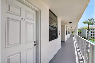 3516 Whitehall Drive #301, West Palm Beach, FL 33401 - Photo 8
