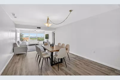 3516 Whitehall Drive #301, West Palm Beach, FL 33401 - Photo 10