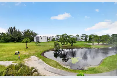 3425 Via Poinciana #403, Lake Worth, FL 33467 - Photo 40