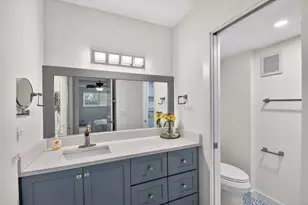 3425 Via Poinciana, Lake Worth, FL 33467 - Photo 18