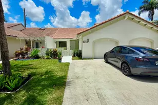 21547 Altamira Ave, Boca Raton, FL 33433 - Photo 1