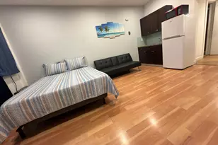 26 Diplomat Pkwy, Hallandale Beach, FL 33009 - Photo 2