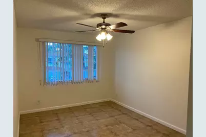 925 Imperial Lake Road, West Palm Beach, FL 33413 - Photo 8