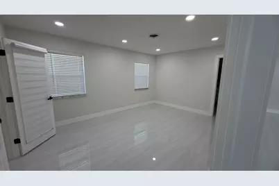2521 NE 45th Street, Lighthouse Point, FL 33064 - Photo 10