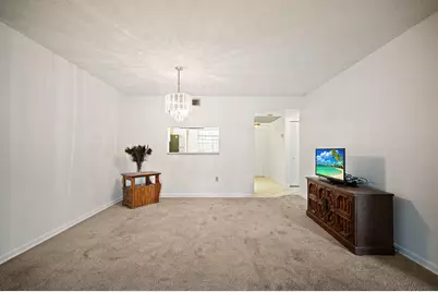 900 Colony Point Circle #121, Pembroke Pines, FL 33026 - Photo 10