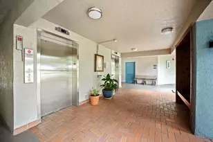 900 Colony Point Cir, Pembroke Pines, FL 33026 - Photo 24
