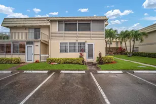 716 Saxony Pl, Delray Beach, FL 33446 - Photo 2