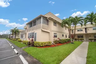 716 Saxony Pl, Delray Beach, FL 33446 - Photo 1