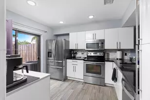 2900 NW 69th Ct, Fort Lauderdale, FL 33309 - Photo 8
