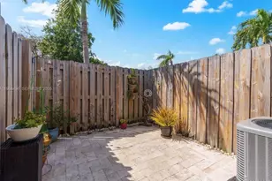 2900 NW 69th Ct, Fort Lauderdale, FL 33309 - Photo 26