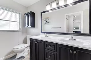 10875 NW 40th St, Coral Springs, FL 33065 - Photo 42