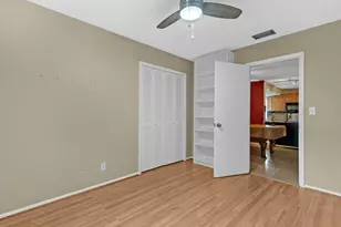 10875 NW 40th St, Coral Springs, FL 33065 - Photo 32