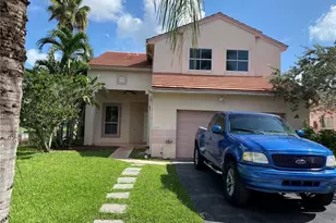 19199 NW 19th St, Pembroke Pines, FL 33029 - Photo 2