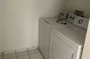 19199 NW 19th St, Pembroke Pines, FL 33029 - Photo 8