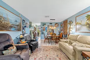2017 SW Golf Ln, Boynton Beach, FL 33426 - Photo 8