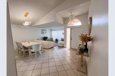 8229 White Rock Circle, Boynton Beach, FL 33436 - Photo 4
