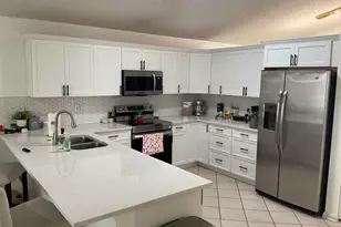 8229 White Rock Cir, Boynton Beach, FL 33436 - Photo 10