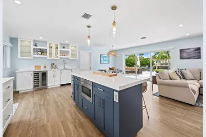 2421 NE 50th Street, Lighthouse Point, FL 33064 - Photo 16