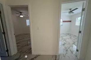 2122 NE 1st St, Boynton Beach, FL 33435 - Photo 10
