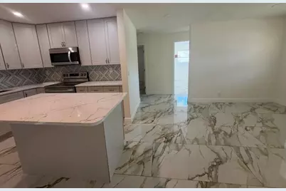 2122 NE 1st Street, Boynton Beach, FL 33435 - Photo 14