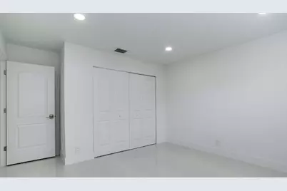 524 NW 53rd Street, Boca Raton, FL 33487 - Photo 16