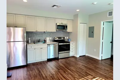 11810 SE Dixie Highway #Apt 1, Hobe Sound, FL 33455 - Photo 2