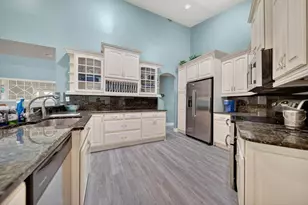 3730 SW Woodbriar Ln, Palm City, FL 34990 - Photo 8