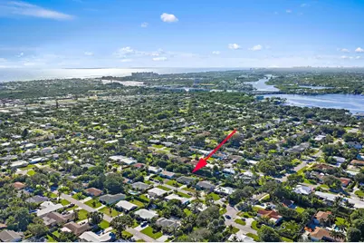 372 Franklin Road, Tequesta, FL 33469 - Photo 20