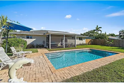 372 Franklin Road, Tequesta, FL 33469 - Photo 1