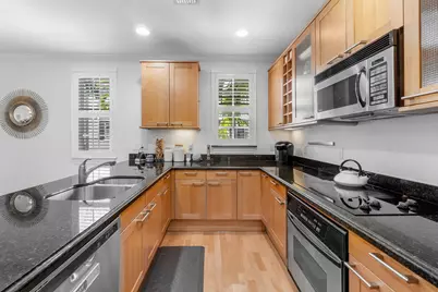 375 E Mallory Circle, Delray Beach, FL 33483 - Photo 10