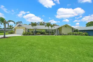 7986 SE Trenton Ave, Hobe Sound, FL 33455 - Photo 1