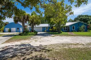 725 4th Ave SW, Vero Beach, FL 32962 - Photo 16