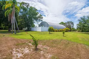 725 4th Ave SW, Vero Beach, FL 32962 - Photo 14