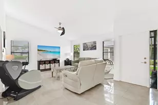 4383 Willow Pond Cir, West Palm Beach, FL 33417 - Photo 4