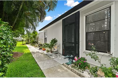 4383 Willow Pond Circle, West Palm Beach, FL 33417 - Photo 2